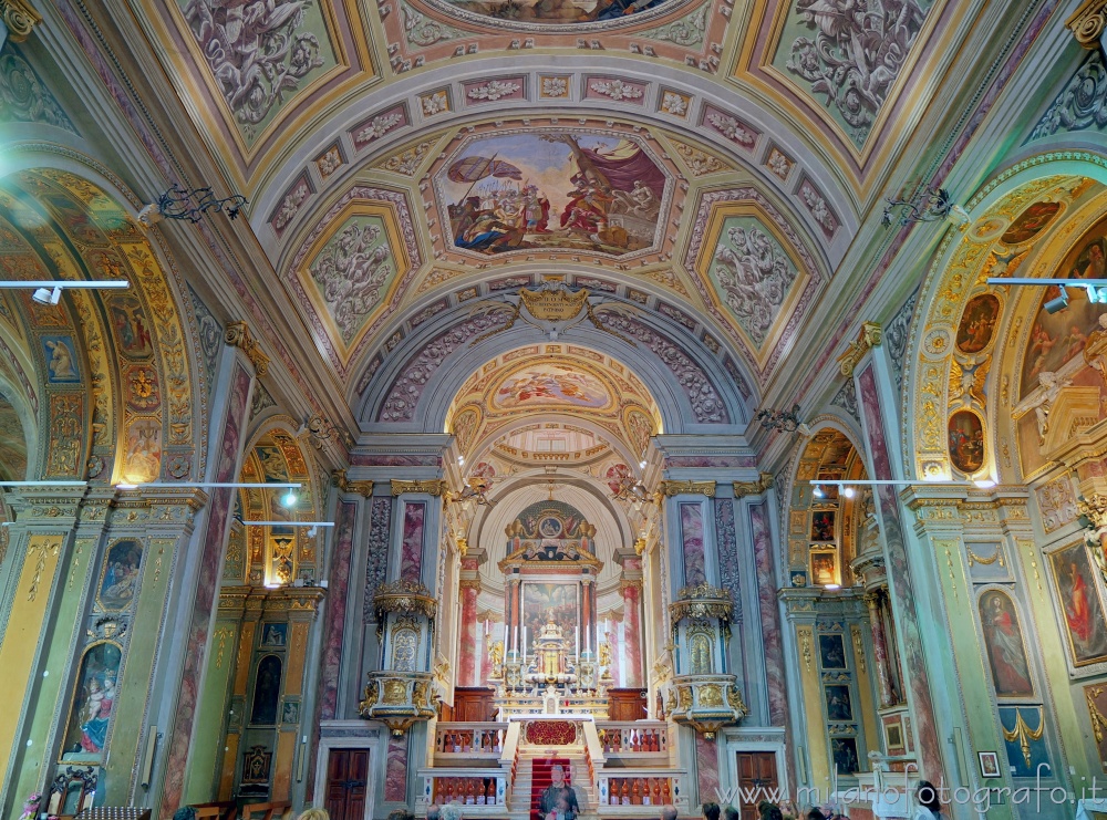 Romano di Lombardia (Bergamo, Italy) - Interior of the Basilica of San Defendente